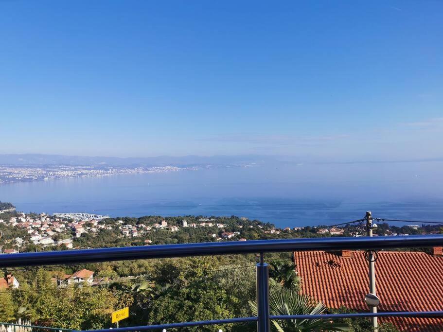 Ferienwohnung Mit 180° Meerblick Dobreć Εξωτερικό φωτογραφία
