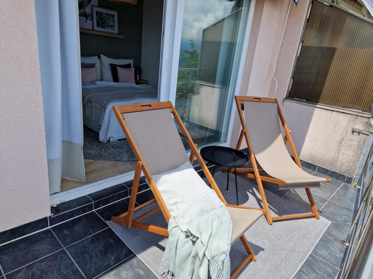 Ferienwohnung Mit 180° Meerblick Dobreć Εξωτερικό φωτογραφία